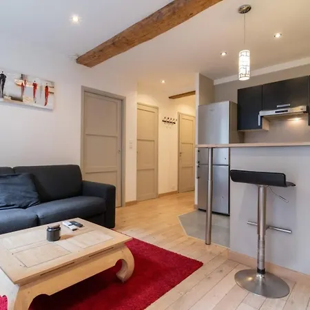 Vieux - Lumineux Avec Cachet ! 2pers Apartment