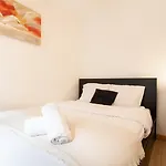 Vieux - Lumineux Avec Cachet ! 2pers Lille