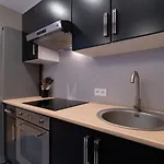 Vieux - Lumineux Avec Cachet ! 2pers Apartment
