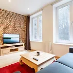 Vieux - Lumineux Avec Cachet ! 2pers Apartment Lille