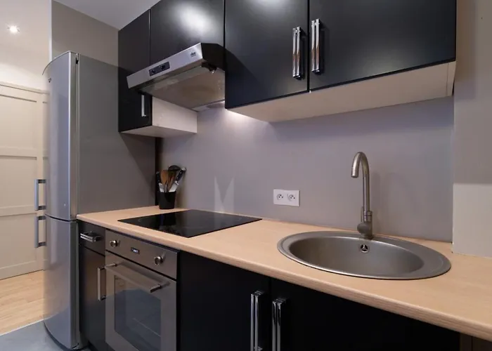 Vieux - Lumineux Avec Cachet ! 2pers Apartamento